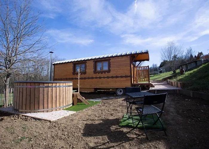 Кемпинг L'encantada- Roulotte Rieux (Haute-Garonne)