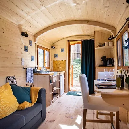 L'encantada- Roulotte * Rieux (Haute-Garonne)